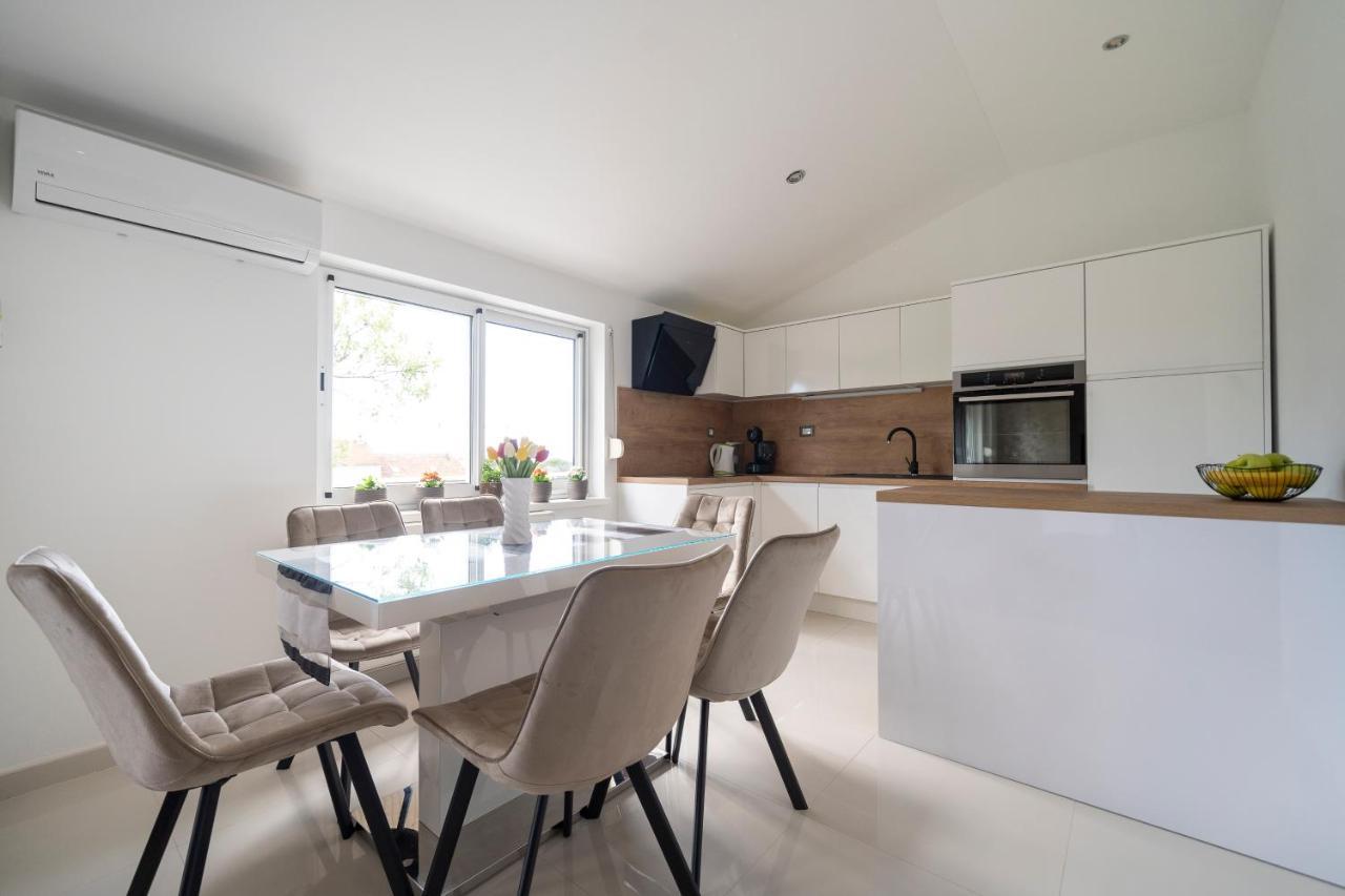 זאדאר Apartment Absolute Gray מראה חיצוני תמונה